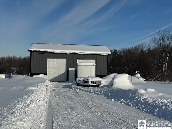 3890 W Oak Hill Road, Jamestown, NY 14701