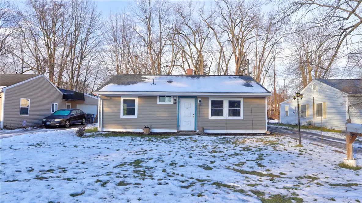 7 Stewart Street, Waterloo, NY 13165 - #1