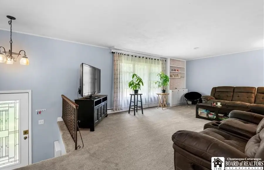 14 Westerly Drive, Fredonia, NY 14063 - Image #2