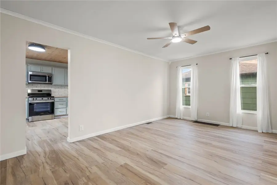 706 Orient Street, Medina, NY 14103 - Image #2