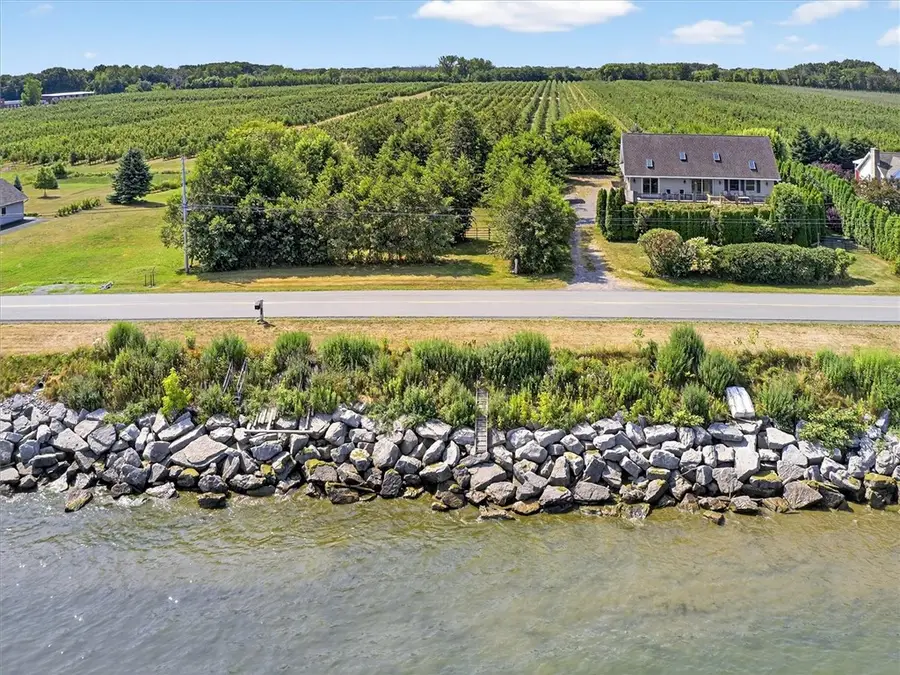 14462 Lakeshore Road, Kent, NY 14477 - Image #3
