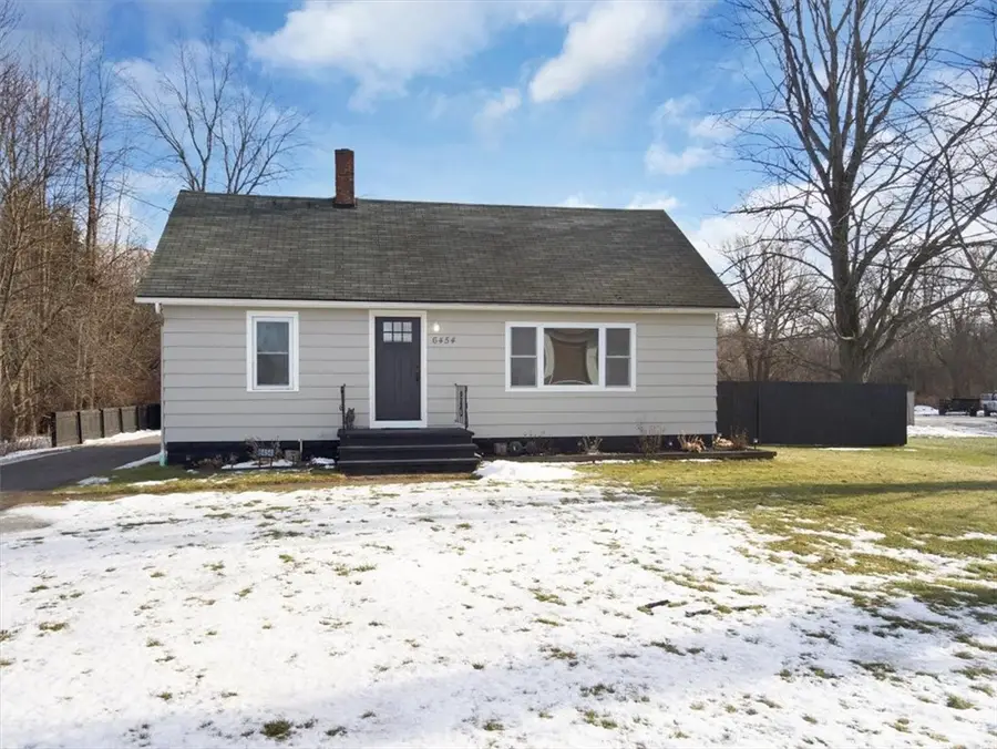6454 Furnace Road, Ontario, NY 14519 - Image #2