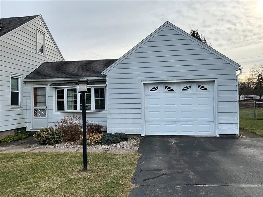 151 Gatewood Avenue, Rochester, NY 14624 - Image #2