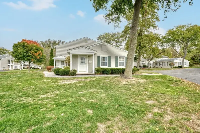 23 Acorn Lane, Fairport, NY 14450 - Image #2