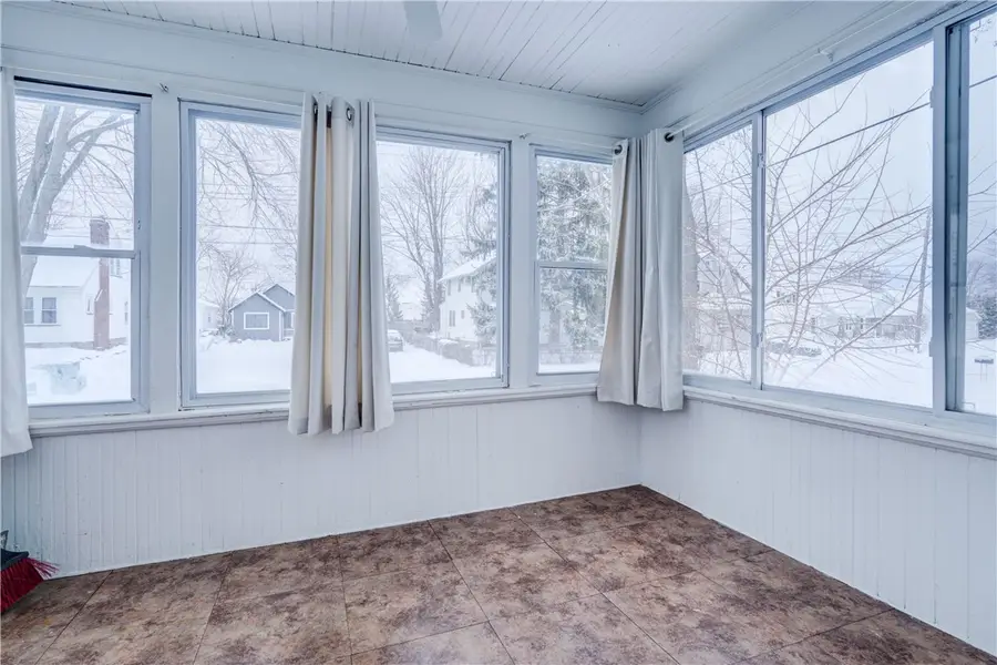 52 Laurelhurst Rd, Rochester, NY 14626 - Image #3