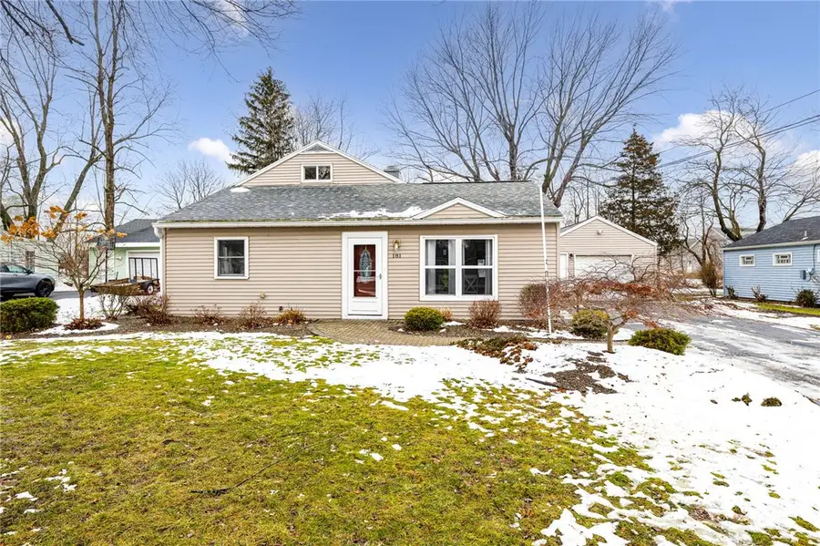 181 Iroquois Street, Webster, NY 14580 - Image #2