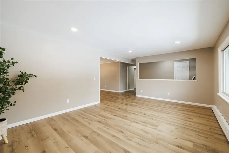 43 Longsworth Drive, Rochester, NY 14625 - Image #3