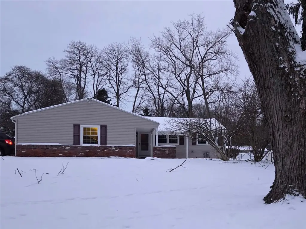 98 Harvest Road, Fairport, NY 14450 - Image #1