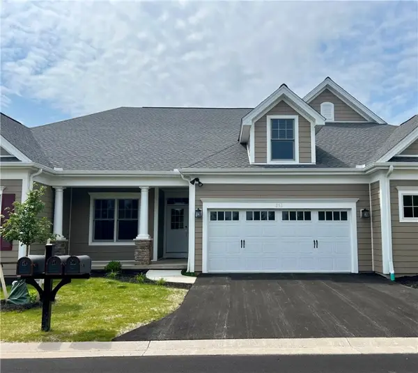 253 Bretlyn Circle, Rochester, NY 14618