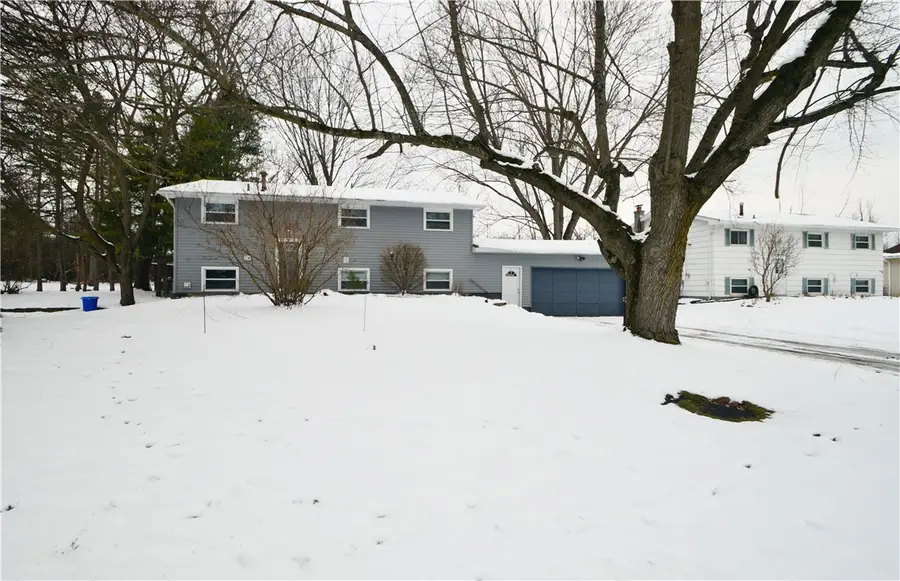 65 Kenwick Drive, Rochester, NY 14623 - Image #3
