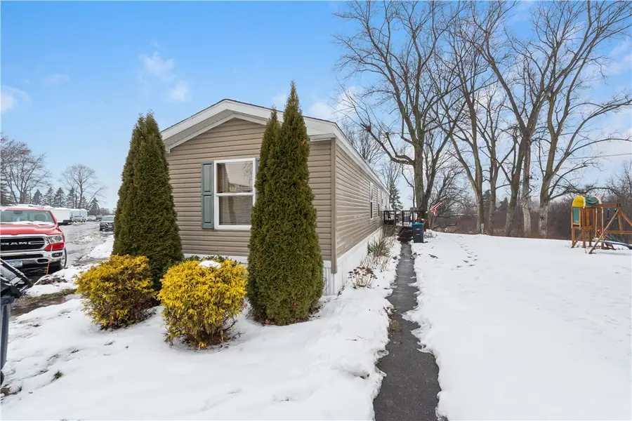 74 Bloomdale Mhp, Bloomfield, NY 14469 - Image #2