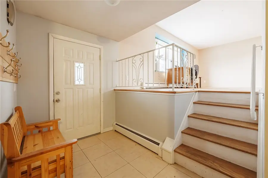 32 Black Walnut Drive, Rochester, NY 14615 - Image #2