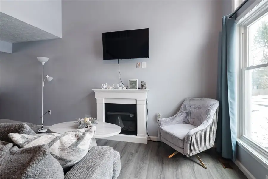 71 Laurelhurst Road, Rochester, NY 14626 - Image #2