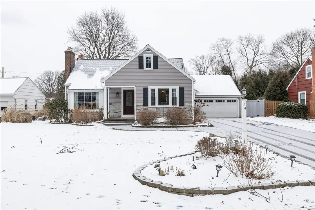 24 Woodcrest Drive, Rochester, NY 14625 - Image #1