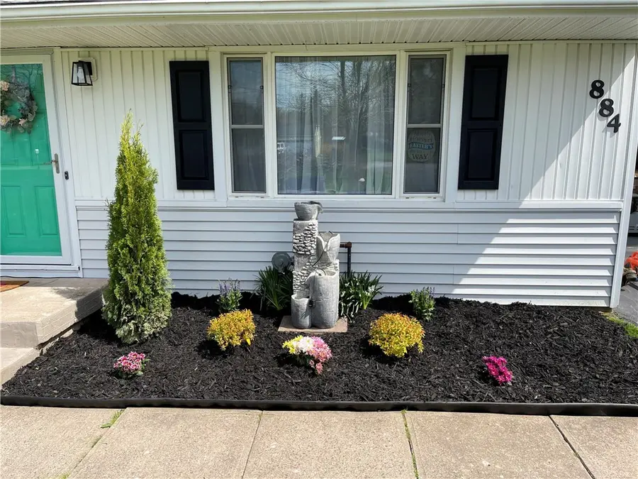 884 N Greece Road, Rochester, NY 14626 - Image #3