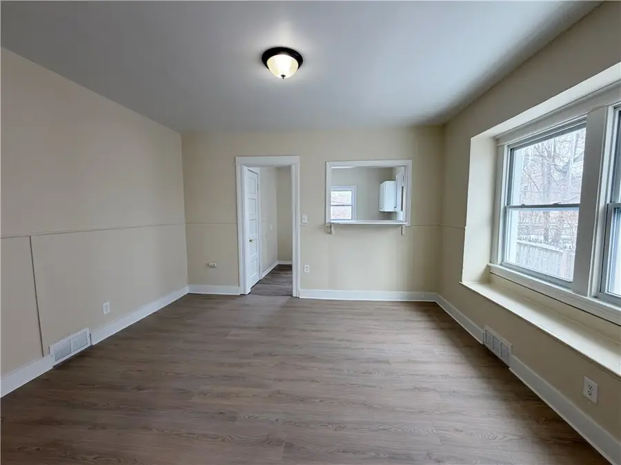 54-56 Melville Street, Rochester, NY 14609 - #3