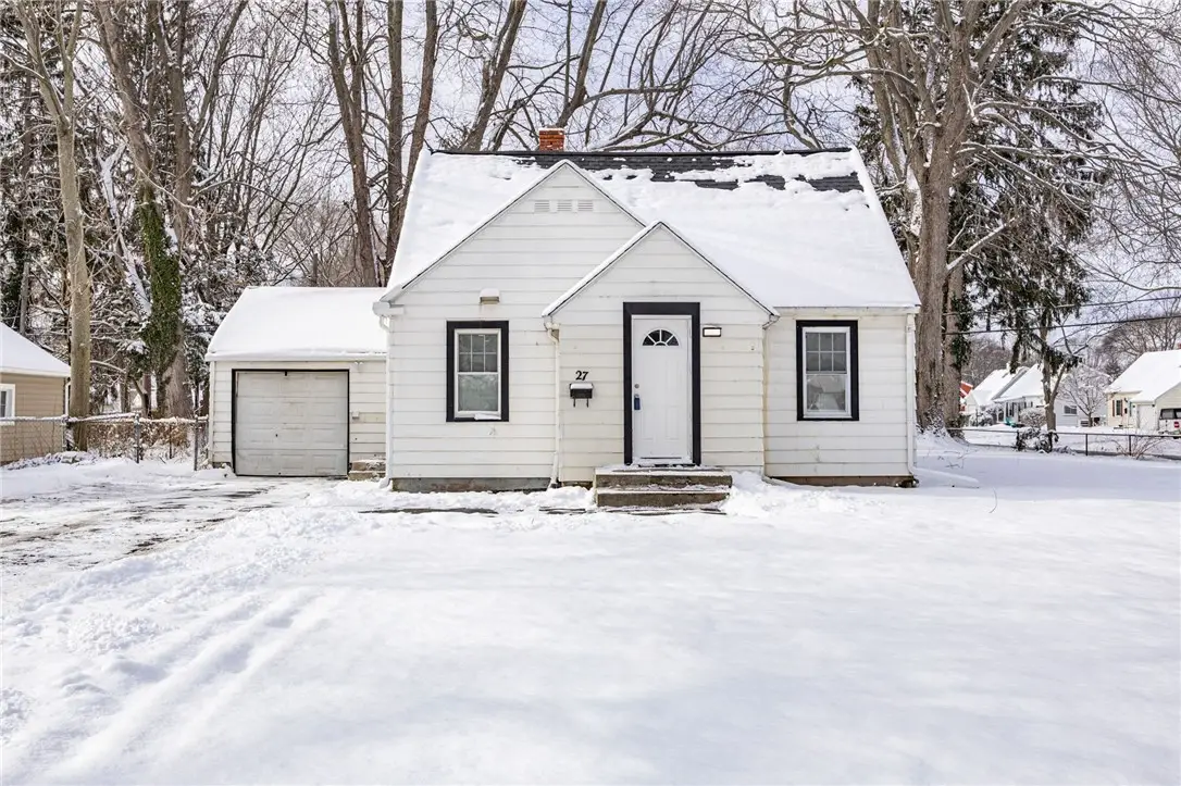27 Woodside Lane, Rochester, NY 14616 - Image #1