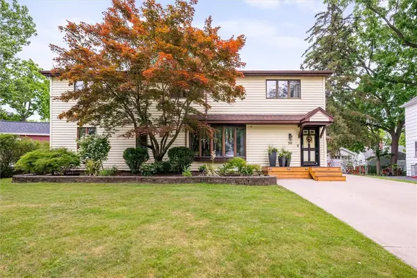 30 Lanark Crescent, Rochester, NY 14609