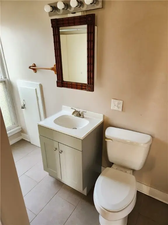 12 North Main Street, Holley, NY 14470 - Image #2