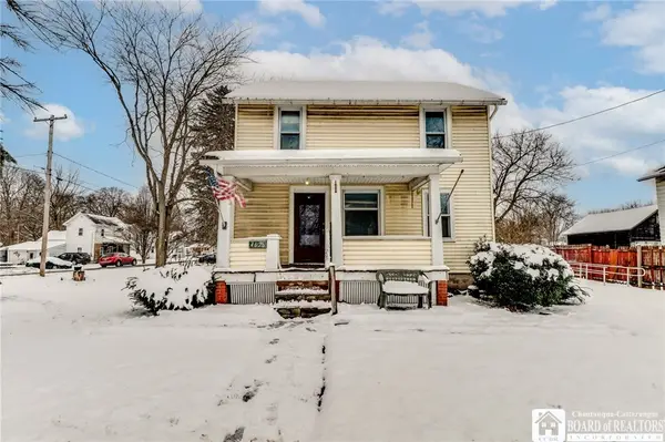 4626 S Gravel Road, Medina, NY 14103