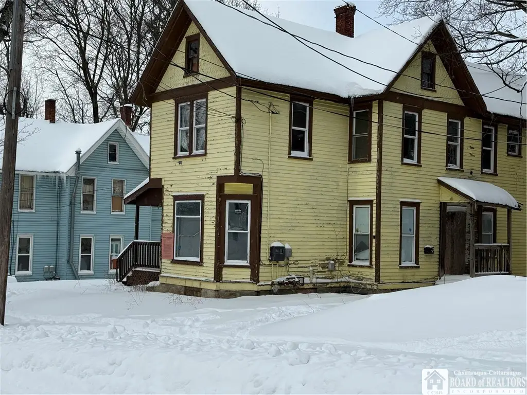 11 E 15th Street, Jamestown, NY 14701 - Image #1