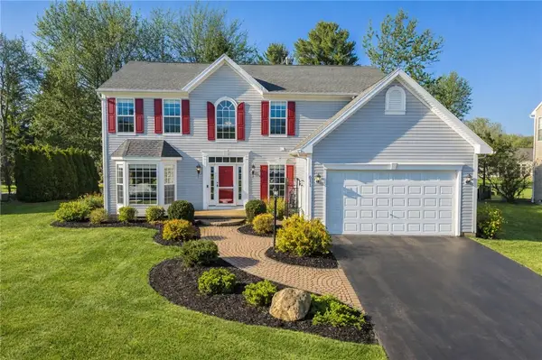 611 Maris Run, Webster, NY 14580