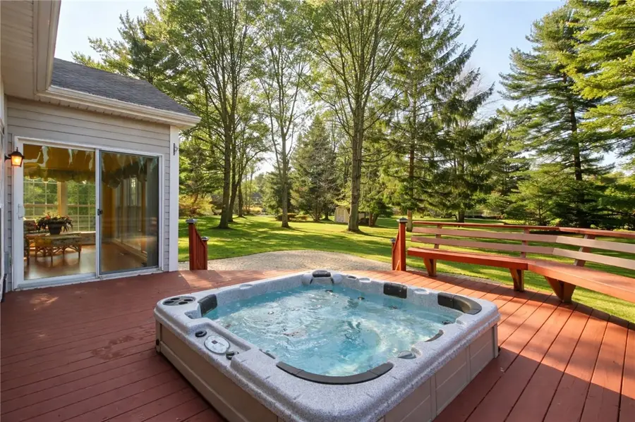 611 Maris Run, Webster, NY 14580 - #2