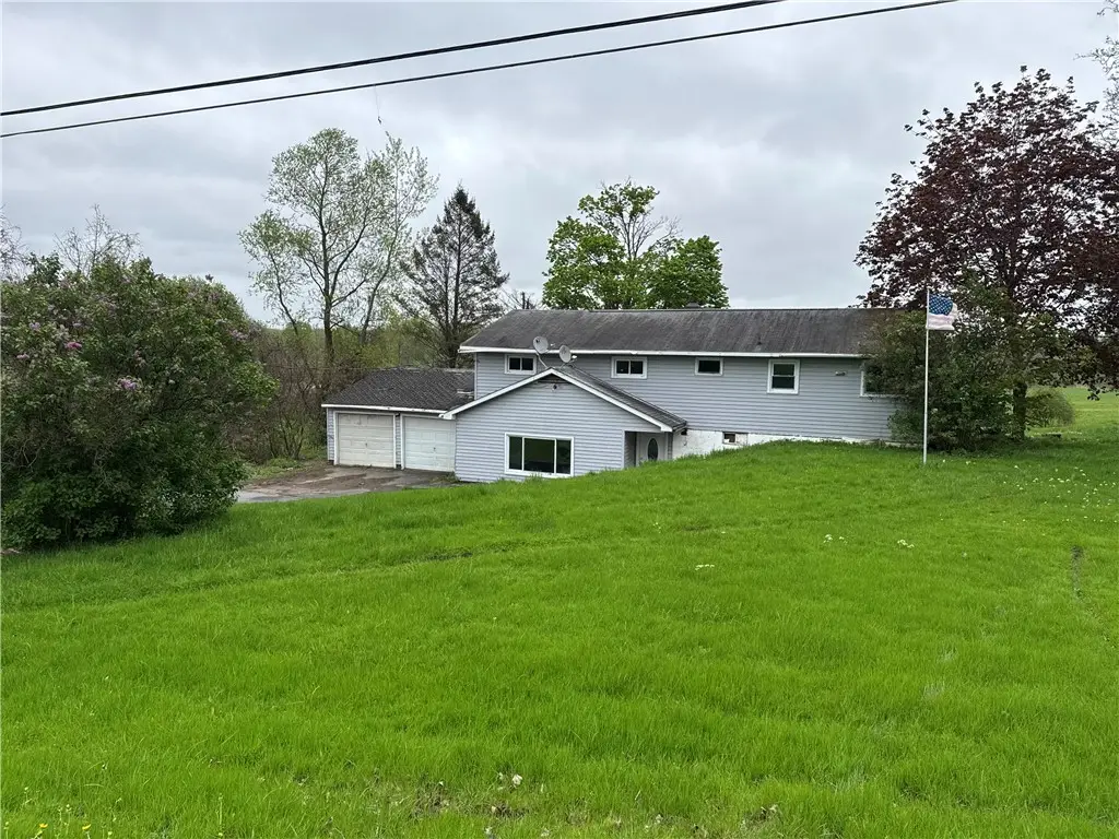 37 Hilltop Drive, Phoenix, NY 13135 - Image #1