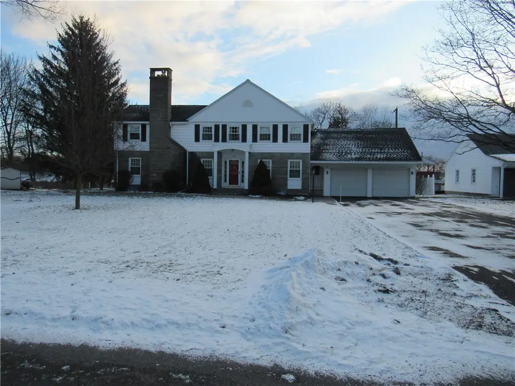 132 Highland Avenue, Newark, NY 14513 - Image #1