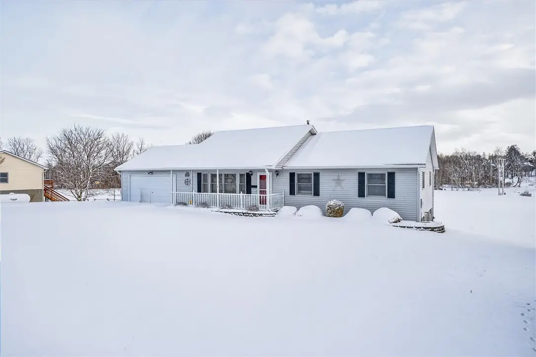 2812 Quaker Road, Palmyra, NY 14522 - Image #1