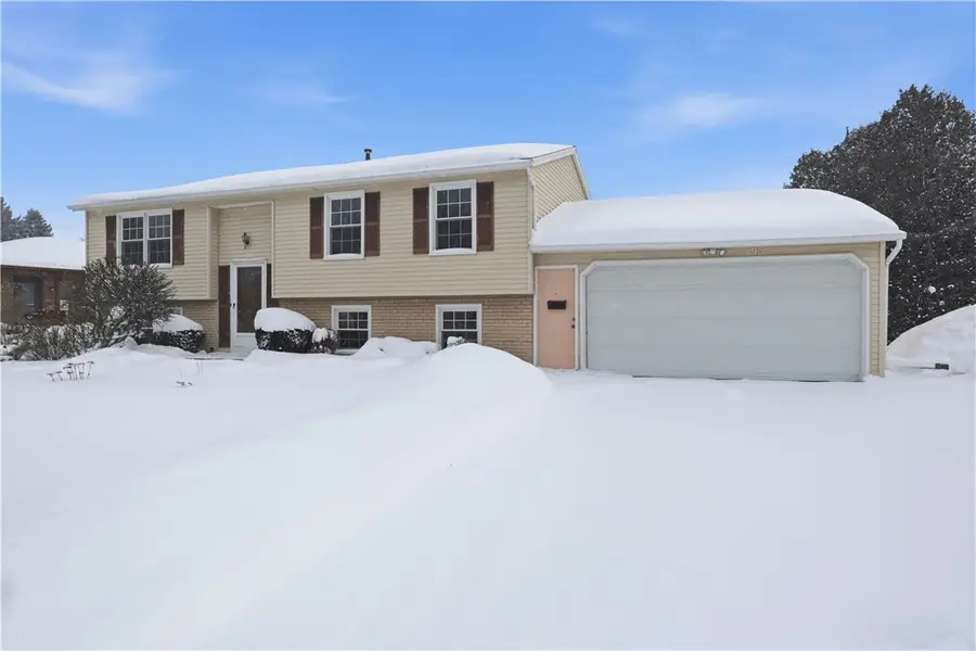 95 Spring Tree Lane, Rochester, NY 14612 - Image #3