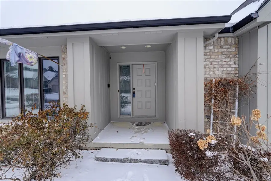 2 Dartmouth Court, Pittsford, NY 14534 - Image #2