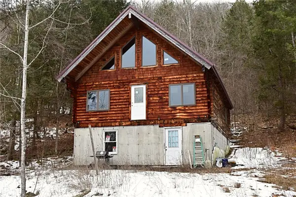 169 Tae Kwon Road, Gilboa, NY 12131