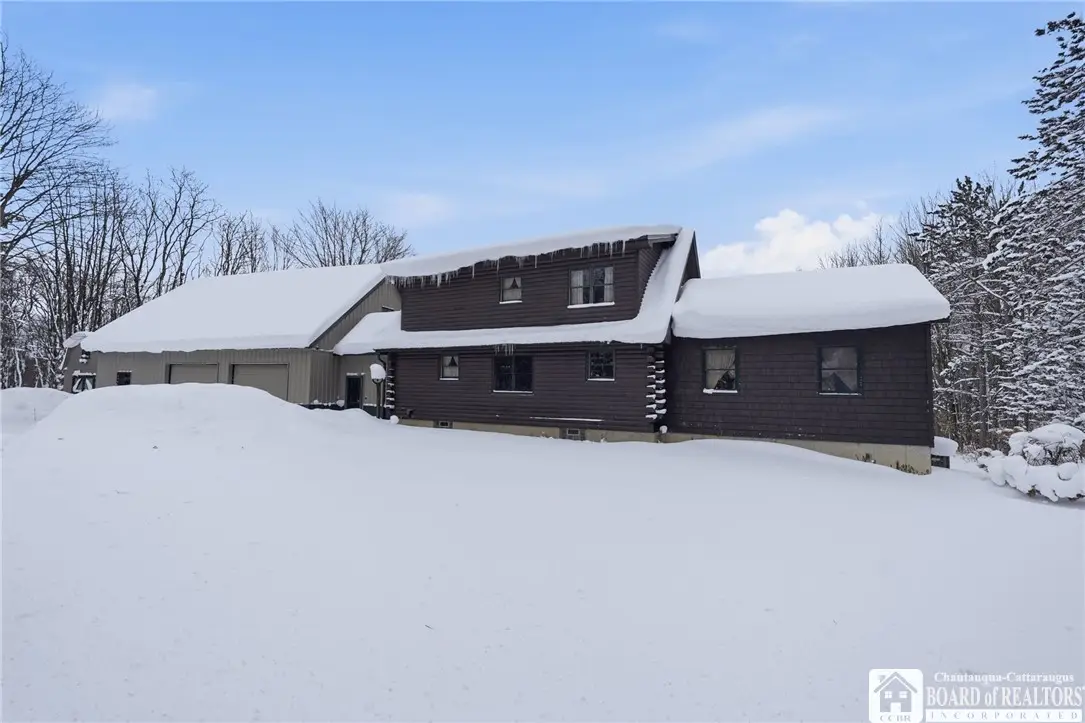 11075 Carpenter Road, South Wales, NY 14139 - Image #1