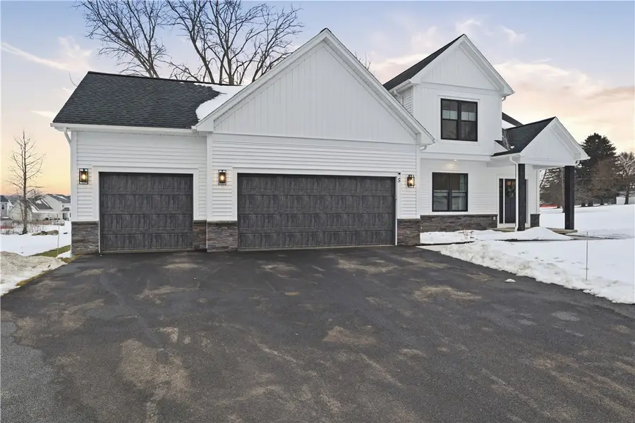 5 Tall Castle Lane, Penfield, NY 14526 - #2