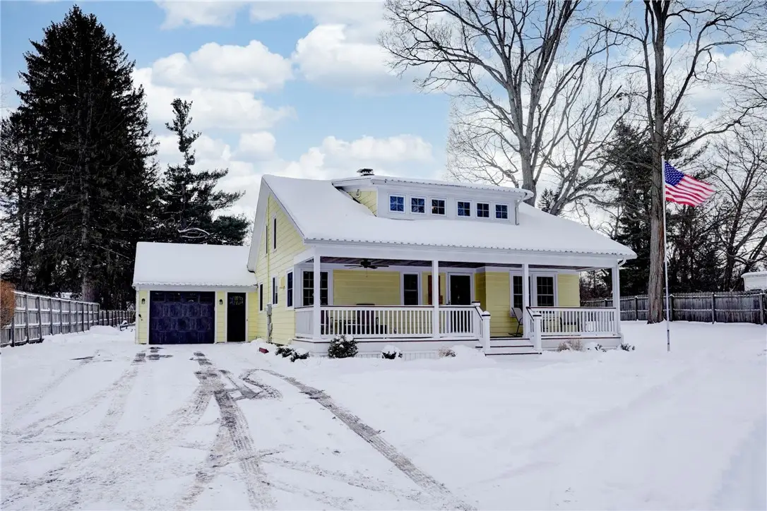 213 Ayrault Road, Fairport, NY 14450 - Image #1