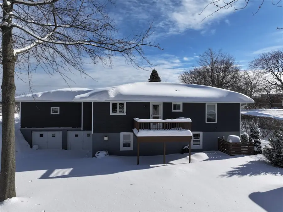 7497 Lake Avenue, Williamson, NY 14589 - Image #2