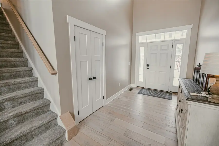 235 Whistlers Cove Lane, Rochester, NY 14612 - Image #2