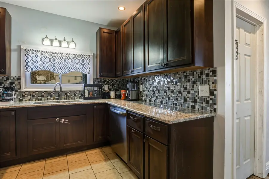 778 Southport Street, Elmira, NY 14904 - Image #3