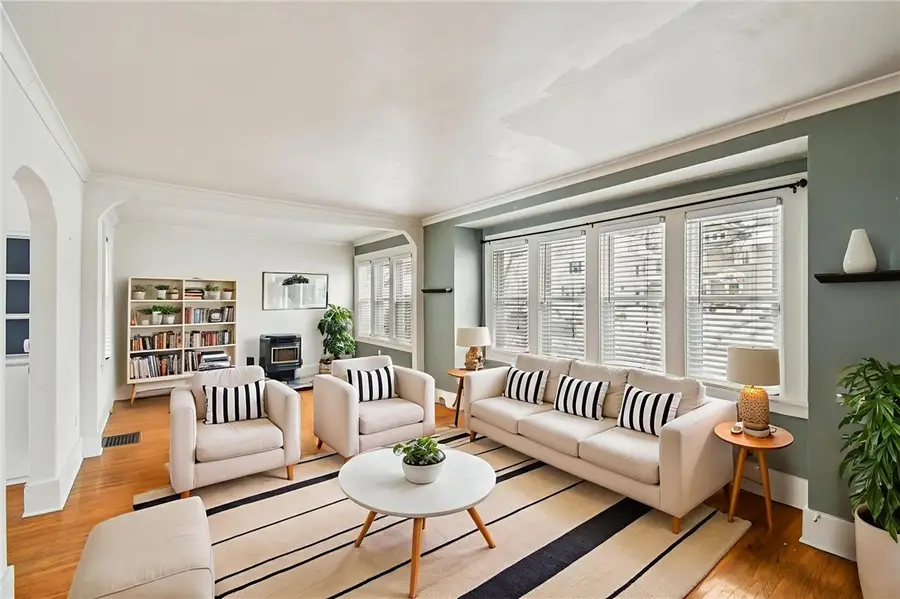 55 Colebourne Road, Rochester, NY 14609 - Image #3