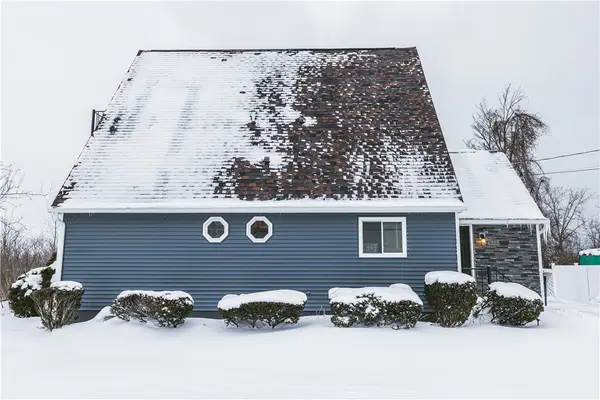 1385 Island Cottage Road, Rochester, NY 14612