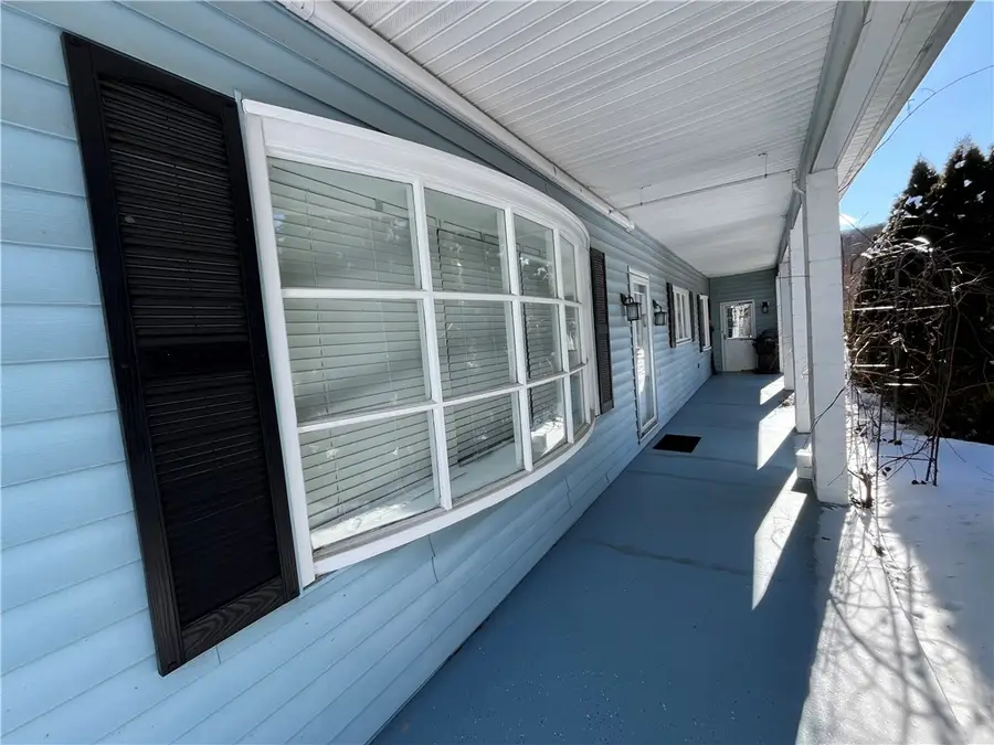 17 Roricks Glen Parkway, Elmira, NY 14905 - Image #3