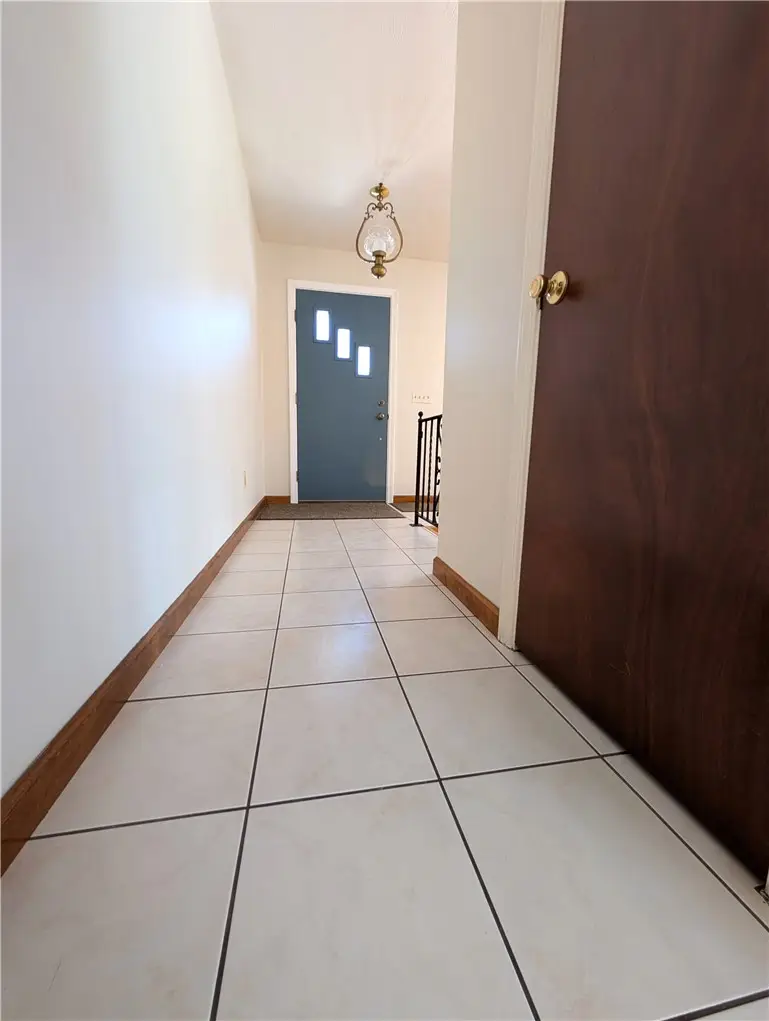 3 Rockford Lane, Fairport, NY 14450 - Image #2