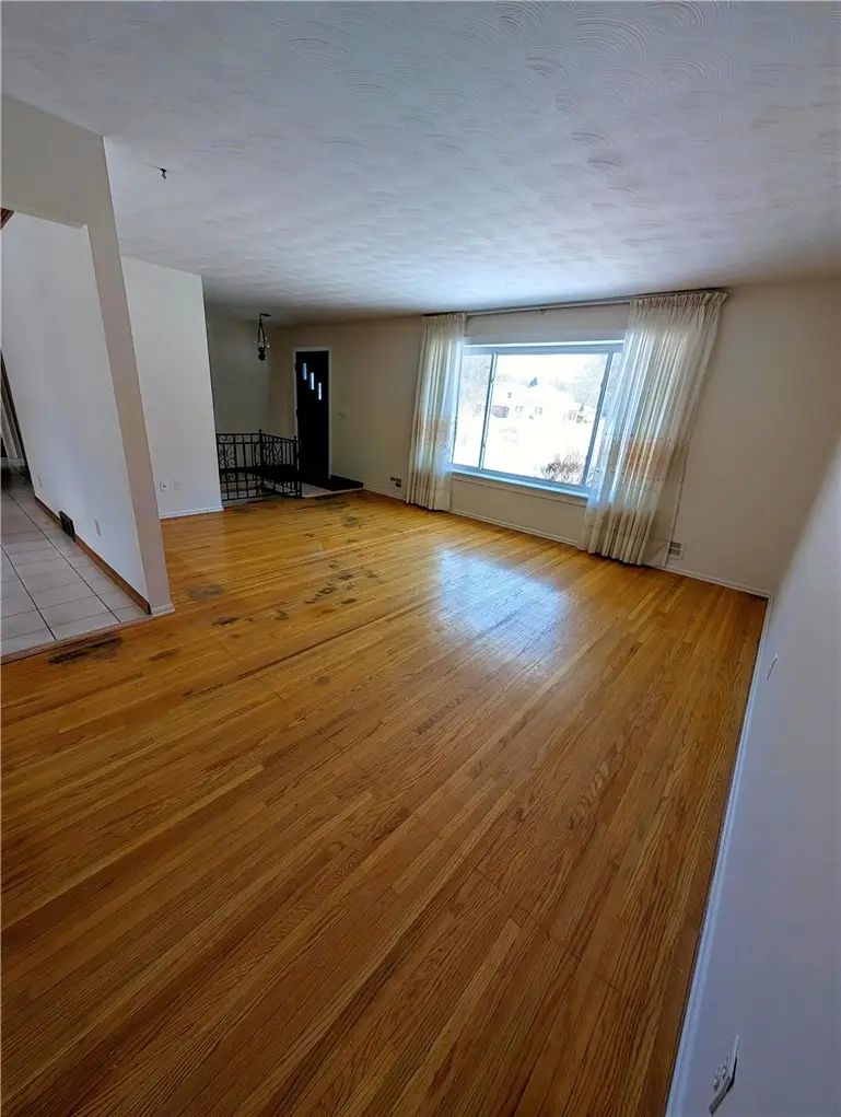 3 Rockford Lane, Fairport, NY 14450 - Image #3