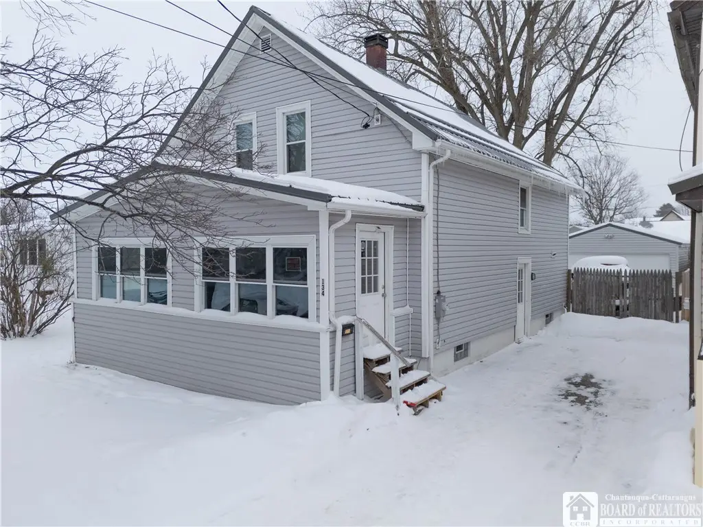 134 S Martin Street, Dunkirk, NY 14048 - Image #1