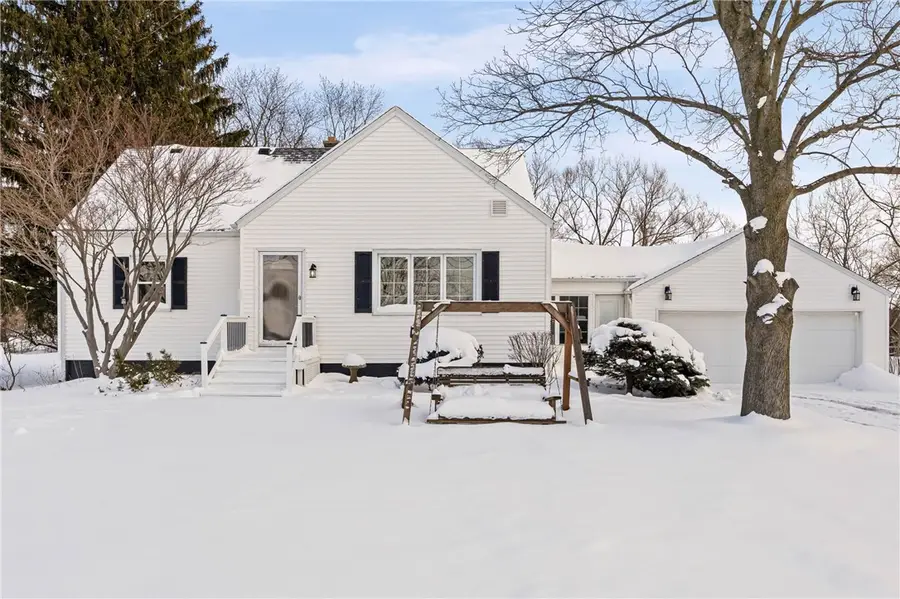 998 Washington Street, Spencerport, NY 14559 - #3