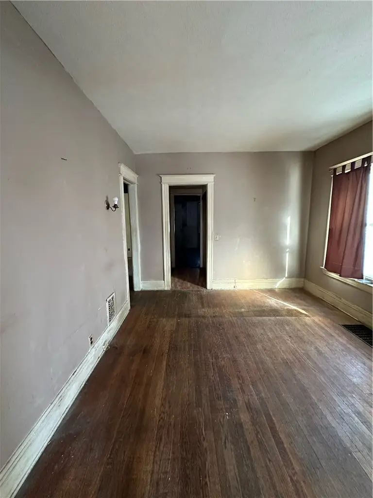 122-124 Shelter Street #2, Rochester, NY 14611 - #3