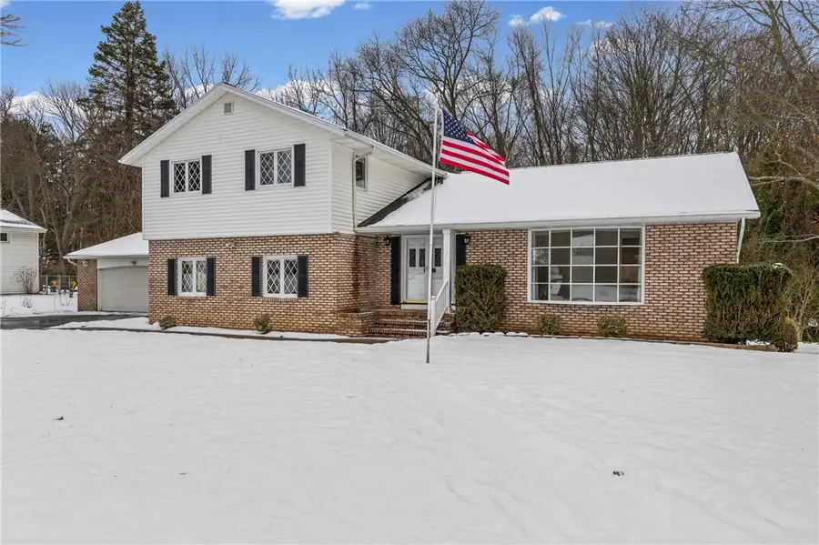 59 Callingham Road, Pittsford, NY 14534 - #3