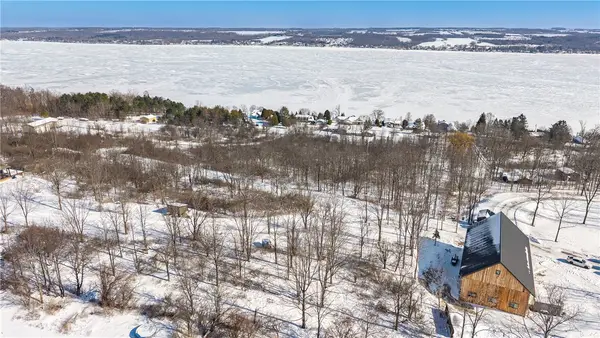 4100 Onnalinda Drive, Canandaigua, NY 14424