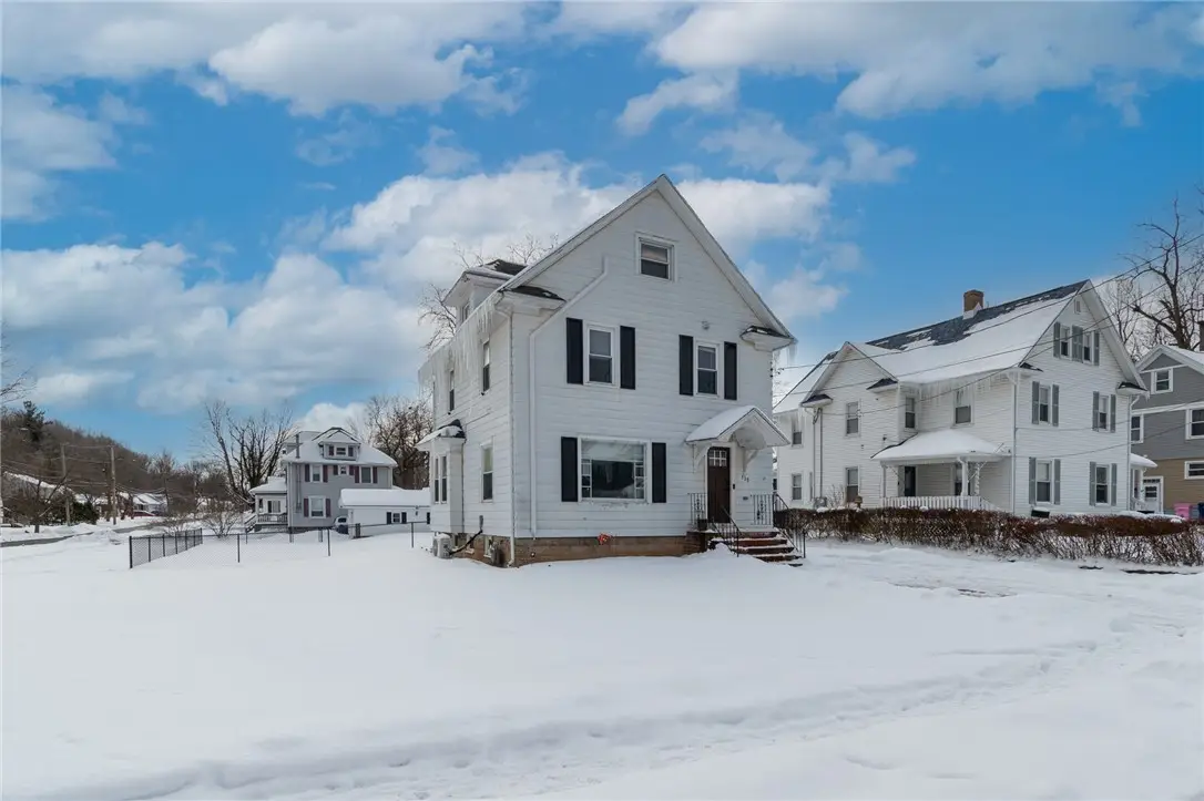 135 Wilson Street, Newark, NY 14513 - #1